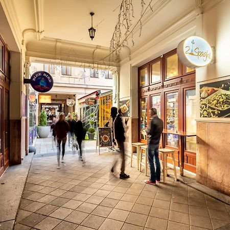 Super Central - Very Lively Area - In Gozsdu Budapest Bagian luar foto